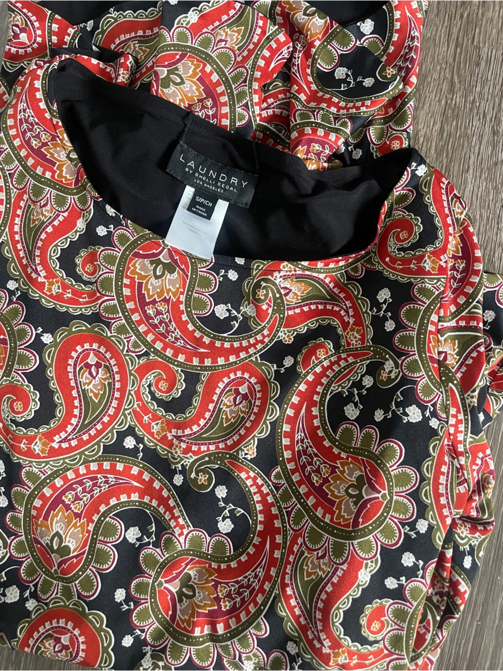 Laundry by Shelli Segal Women’s Black Paisley mini dress bell sleeve